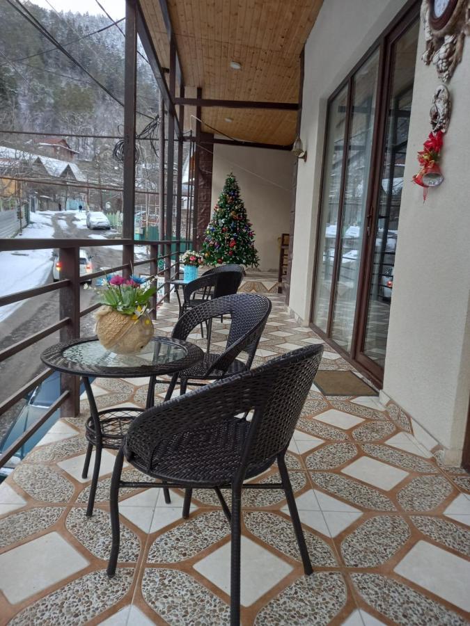 Guest House Ivo Боржоми Екстериор снимка