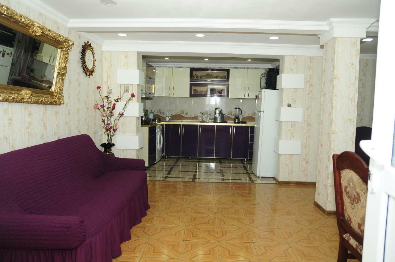 Guest House Ivo Боржоми Екстериор снимка